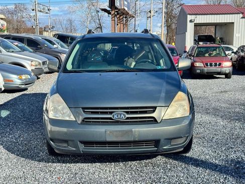 Used 2006 Kia Sedona LX image 2
