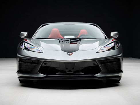 Used 2023 Chevrolet Corvette Stingray Preferred Conv w/ Z51 Performance Package RWD image 10