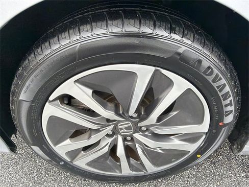 Used 2021 Honda Accord Base image 11
