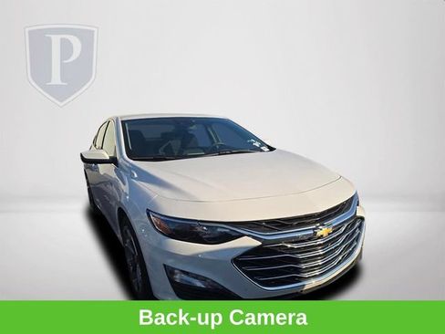 Certified 2024 Chevrolet Malibu LT FWD image 2