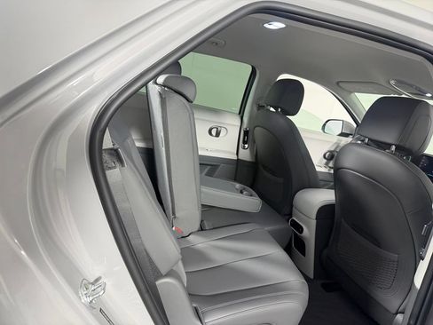 Used 2026 Hyundai Ioniq 5 SEL RWD image 28