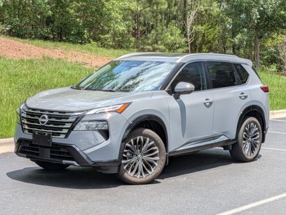 Used 2024 Nissan Rogue Platinum