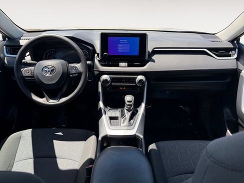 Certified 2025 Toyota RAV4 XLE FWD image 10