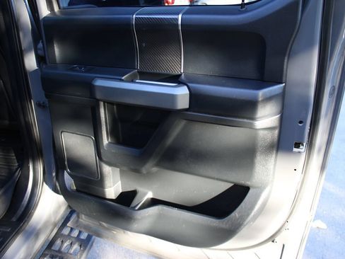 Used 2018 Ford F150 Raptor w/ Equipment Group 802A Luxury AWD/4WD image 19
