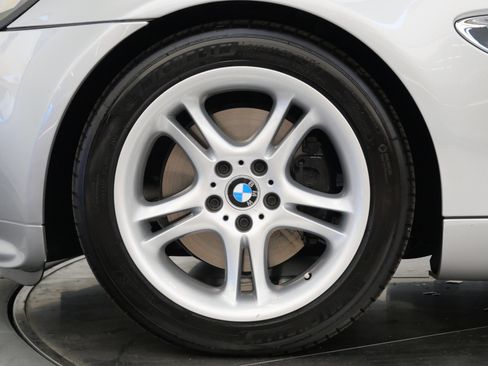 Used 2002 BMW Z8 RWD image 10