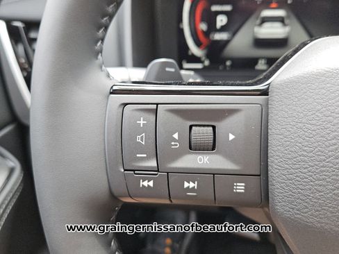 New 2026 Nissan Rogue Platinum AWD/4WD image 12