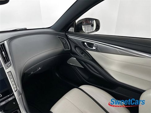 Used 2021 INFINITI Q60 3.0t Luxe w/ Essential Package image 31