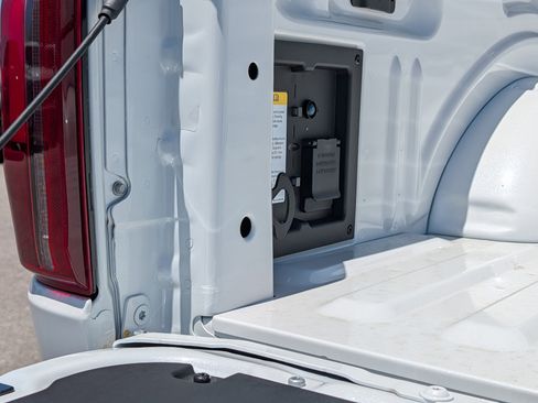 New 2025 Ford F150 Platinum AWD/4WD image 21