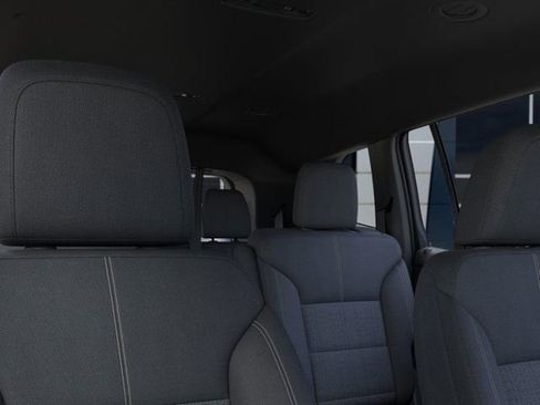 Used 2026 GMC Acadia Elevation FWD image 24