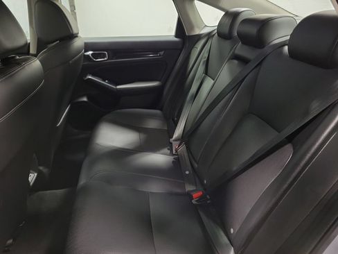Used 2023 Honda Civic Touring image 31