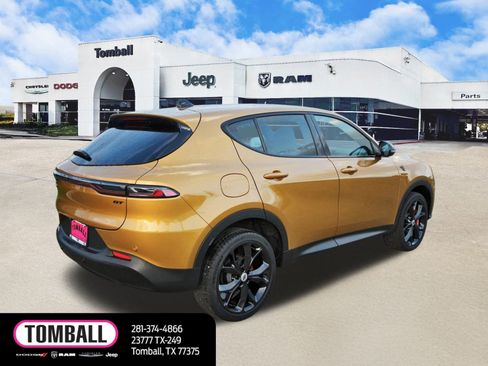 Used 2024 Dodge Hornet GT image 7