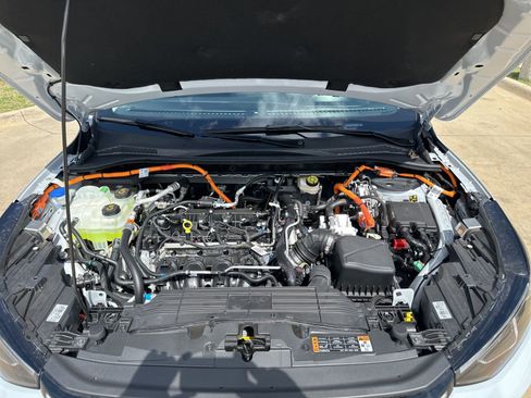 New 2025 Ford Escape SE w/ PHEV Premium Package image 24