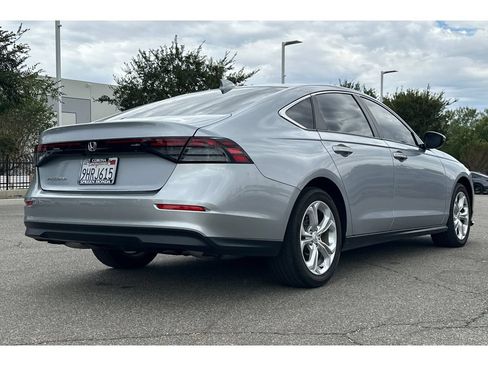 Used 2023 Honda Accord LX image 6