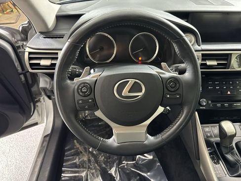 Used 2014 Lexus IS 250 AWD image 11