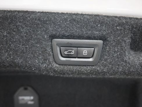 Used 2026 BMW 530i RWD image 55