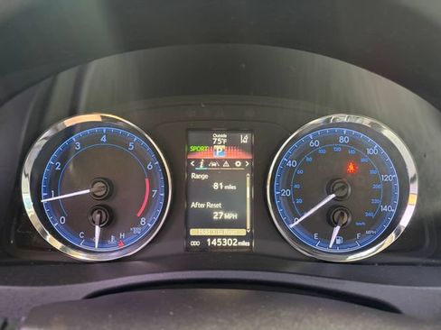 Used 2019 Toyota Corolla SE FWD image 15