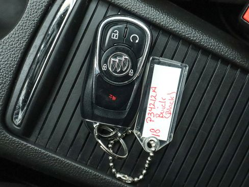 Used 2018 Buick Encore Sport Touring image 28