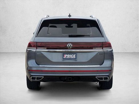 Used 2024 Volkswagen Atlas SEL Premium R-Line AWD/4WD image 6