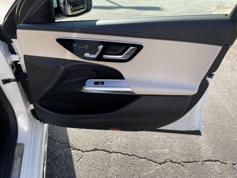 New 2026 Mercedes-Benz E 350 4MATIC Sedan image 42