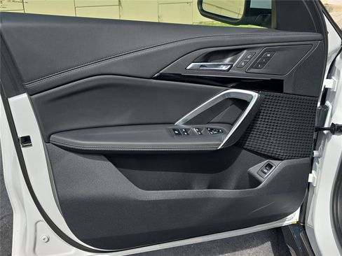 Used 2025 BMW X1 xDrive28i image 14