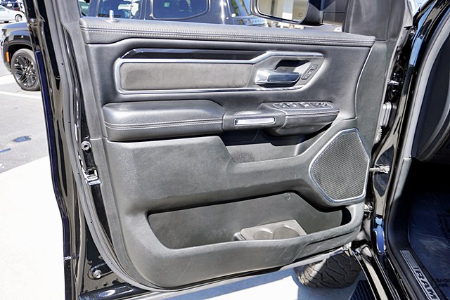 Used 2020 RAM 1500 Laramie w/ Sport Appearance Package AWD/4WD image 33