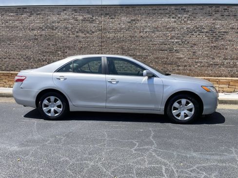Used 2009 Toyota Camry LE image 15