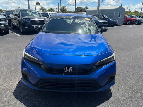 Used 2022 Honda Civic Sport image 2