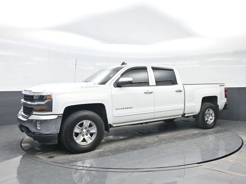 Used 2018 Chevrolet Silverado 1500 LT w/ All Star Edition image 2