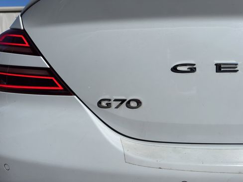 Used 2022 Genesis G70 2.0T w/ Prestige Package image 6
