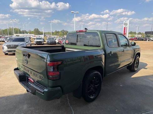 New 2026 Nissan Frontier SV image 4