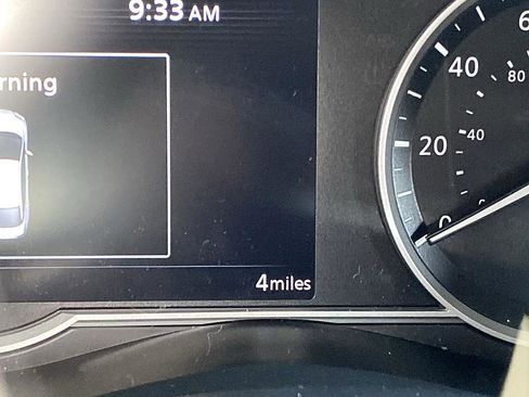 New 2025 Nissan Versa SV w/ Trunk Package image 7