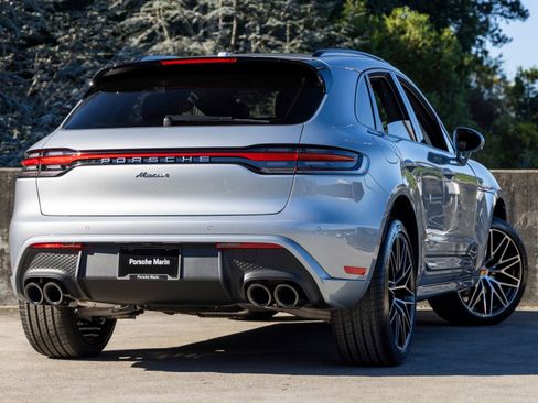 New 2026 Porsche Macan image 11