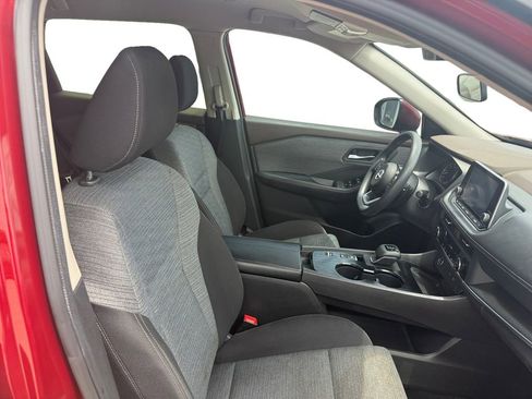 Used 2023 Nissan Rogue SV FWD image 16