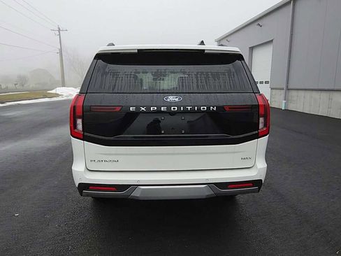New 2025 Ford Expedition Max Platinum w/ Platinum Ultimate Package image 7