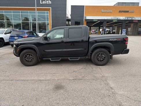 Used 2023 Nissan Frontier PRO-4X w/ Pro-4X Premium Package image 2