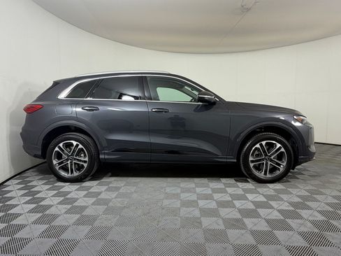 Certified 2025 Audi Q5 Premium w/ Convenience Package AWD/4WD image 8