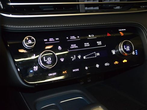 Certified 2026 INFINITI QX60 Autograph w/ Autograph Tech Package AWD/4WD image 30