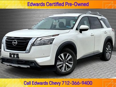 Used 2022 Nissan Pathfinder SL