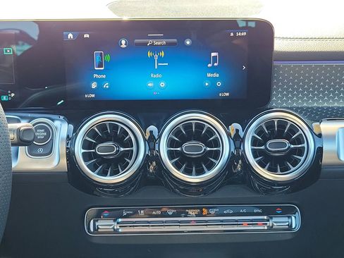 New 2026 Mercedes-Benz GLB 35 AMG 4MATIC image 16
