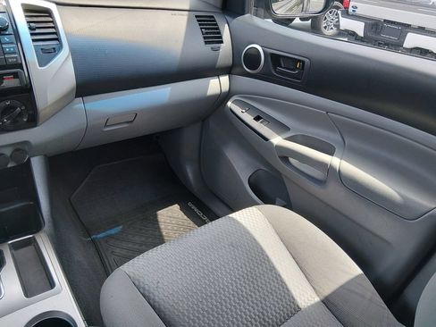 Used 2013 Toyota Tacoma 2WD Access Cab w/ SR5 Pkg image 12
