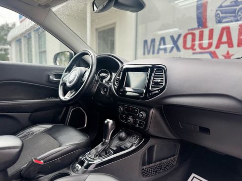 Used 2018 Jeep Compass Latitude w/ Popular Equipment Group AWD/4WD image 53