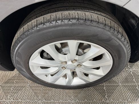 Used 2016 Land Rover Range Rover Sport HSE image 11