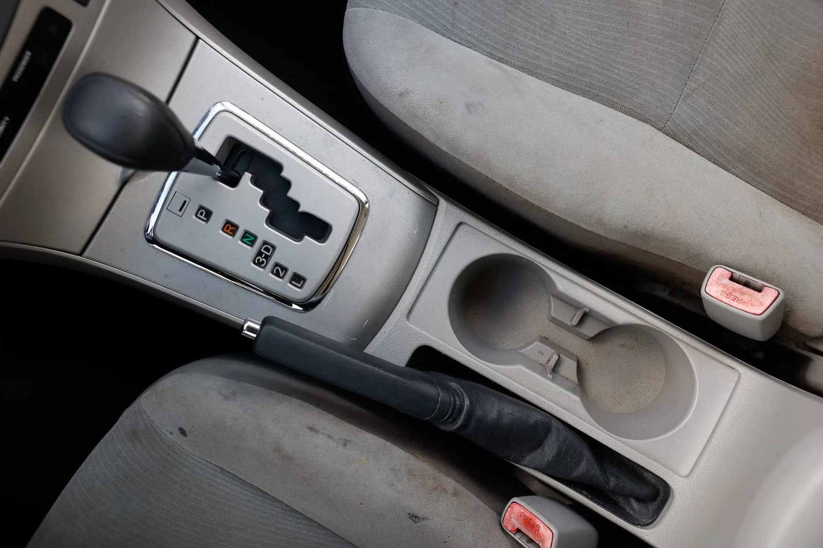 Used 2012 Toyota Corolla LE FWD image 31