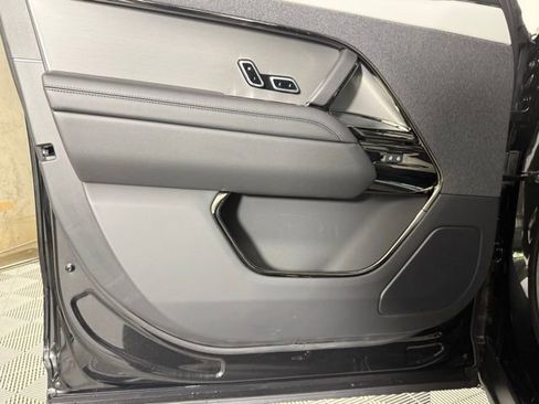 New 2026 Land Rover Range Rover Sport Dynamic SE AWD/4WD image 14