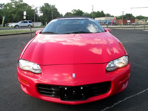 Used 2001 Chevrolet Camaro LT image 25