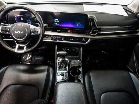 Used 2023 Kia Sportage EX FWD image 12