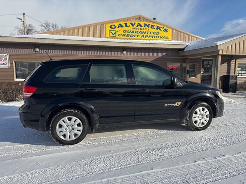 Used 2015 Dodge Journey SE 4dr SUV image 3