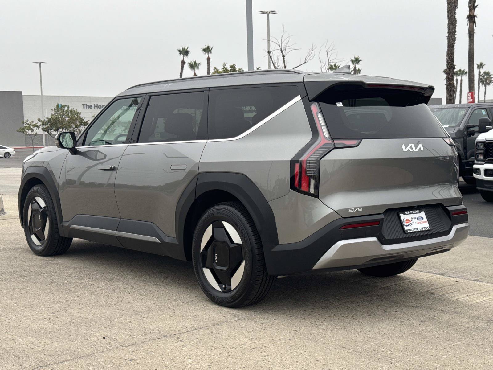 Used 2024 Kia EV9 Wind AWD/4WD image 5