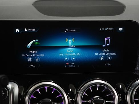 Certified 2023 Mercedes-Benz GLB 250 image 24