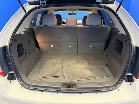 Used 2013 Ford Edge SEL FWD image 26